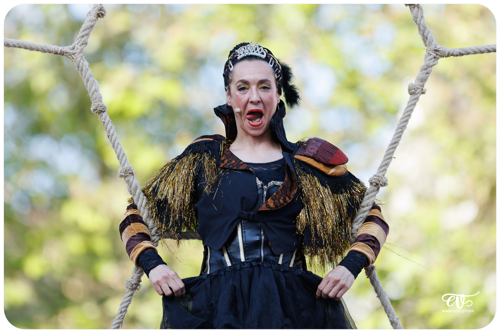 TO BEE QUEEN (CIE LADY COCKTAIL)